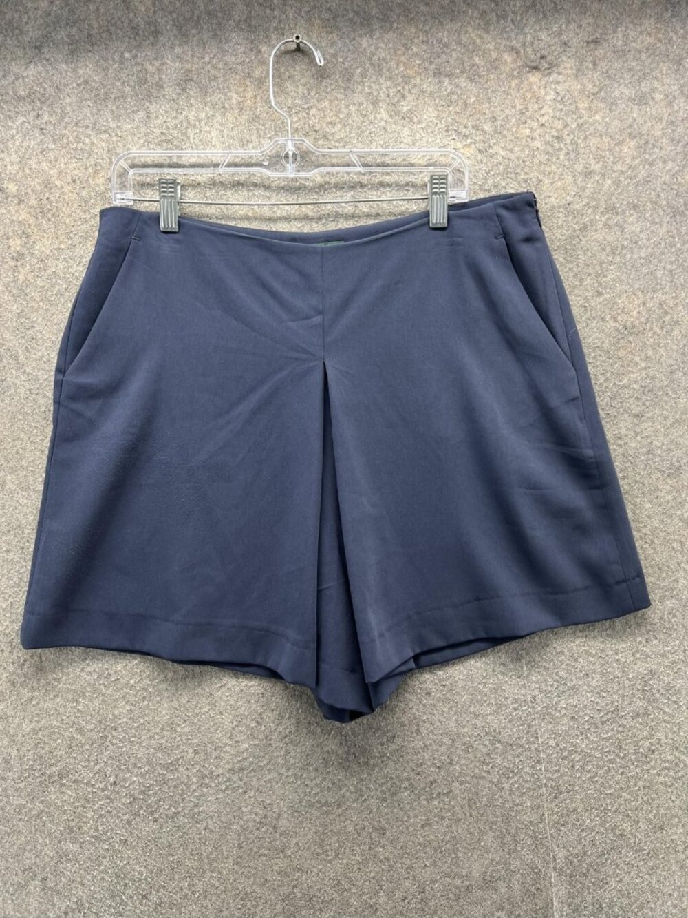 Lauren Ralph Lauren Shorts Womens 12P Blue Pleated Chino Dressy Casual Summer